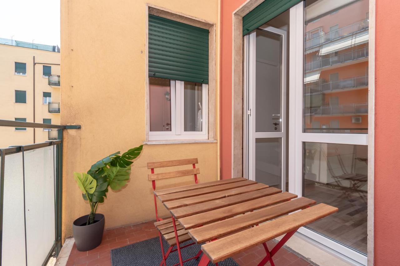 Appartamento Ospedale Civile 4 - F&L Apartment Бреша Екстериор снимка